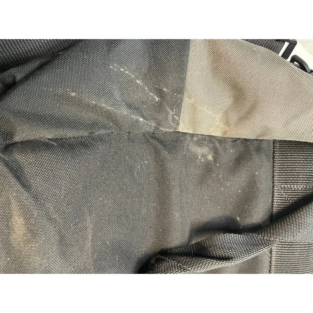 REI shoulder strap bag 19